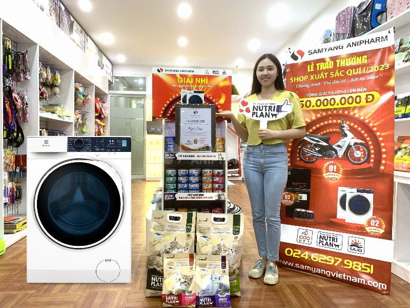 Đồng Giải Nhì thuộc về shop Liên Pet và Opet Shop